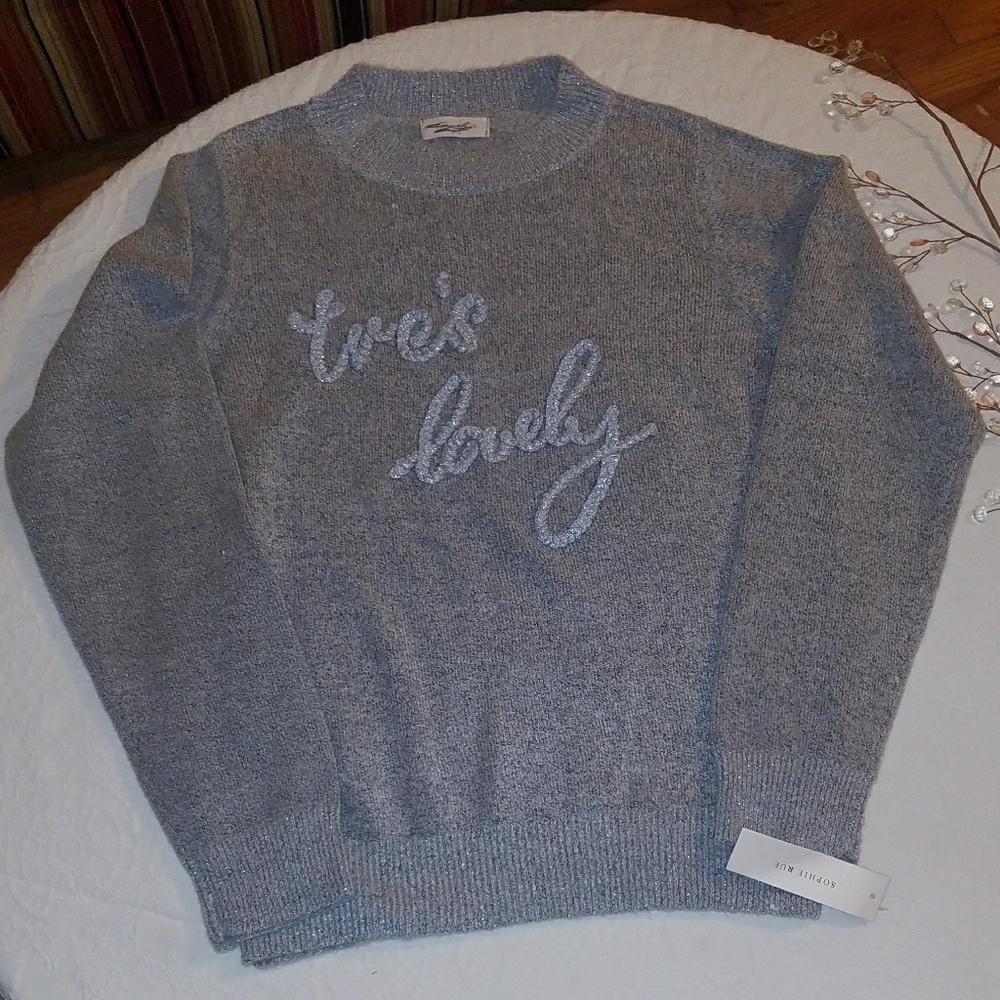 Tres Lovely Sweater